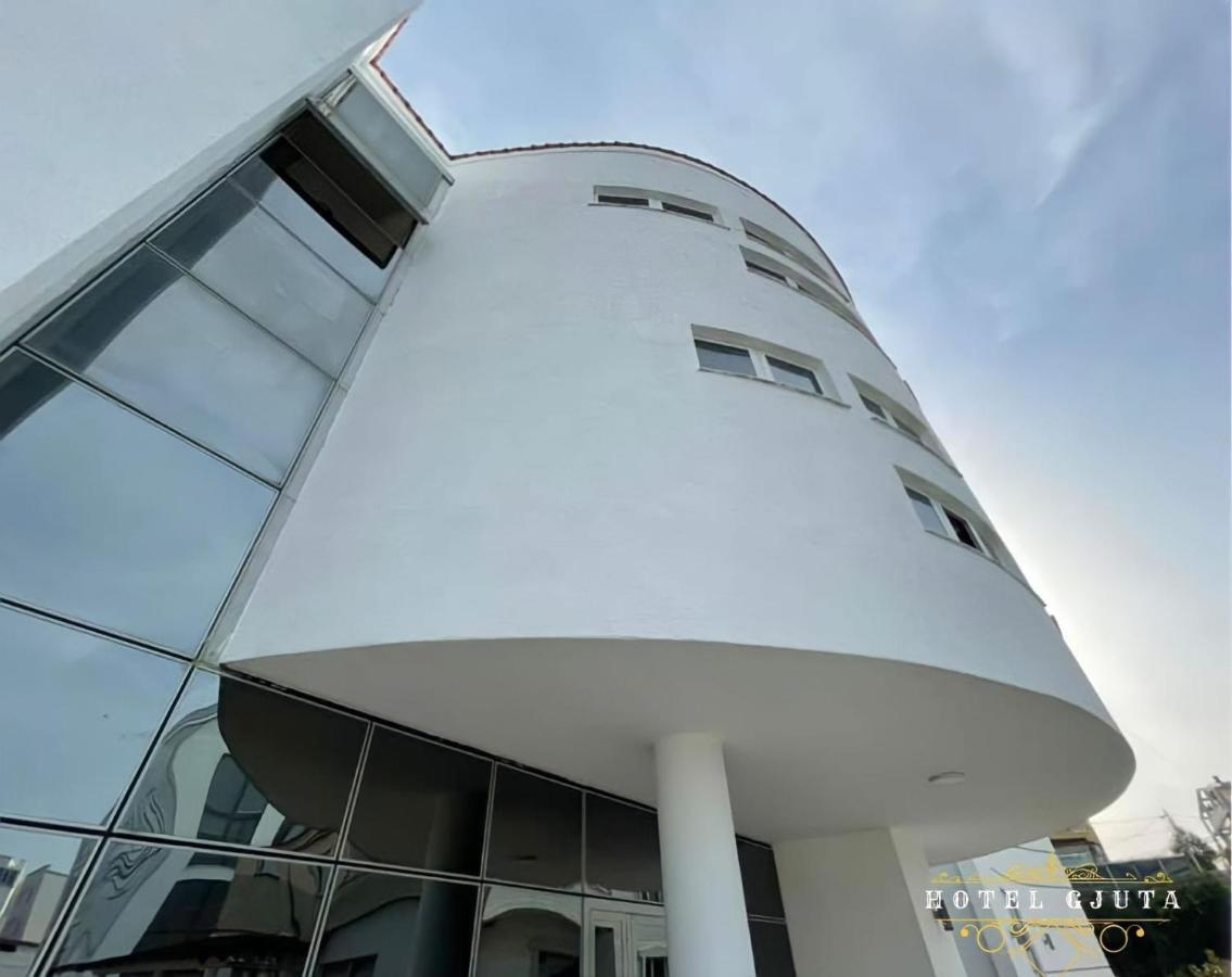 Hotel Gjuta Tirana