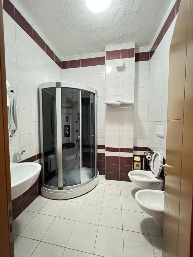 Gjuta Hotel