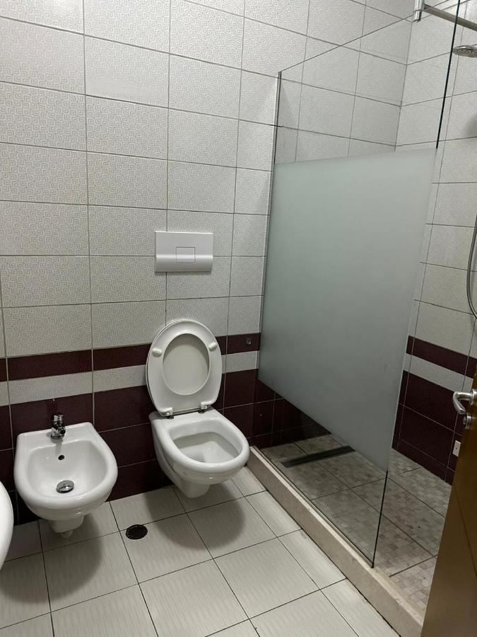 Gjuta 4*