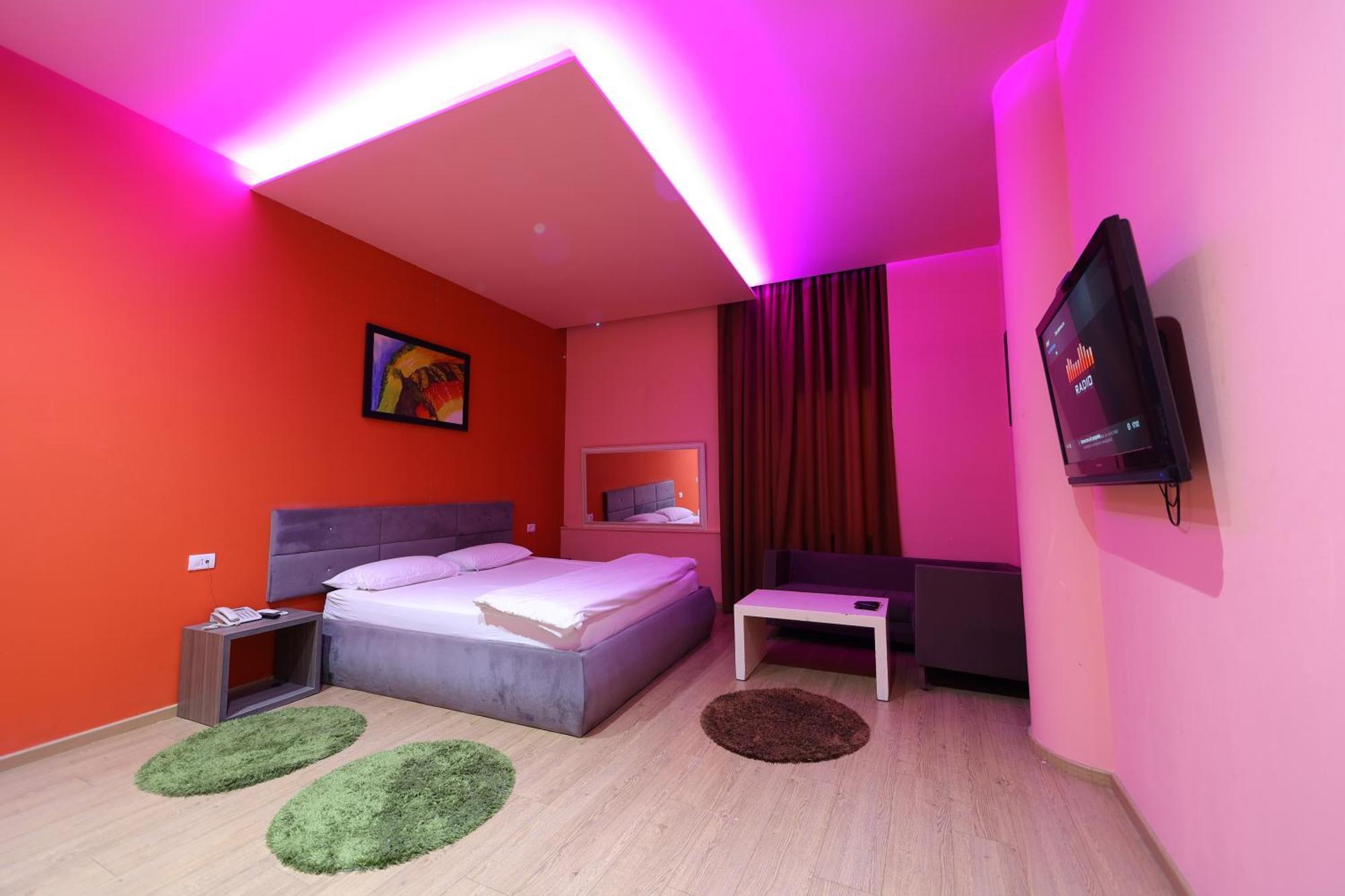 Hotel Gjuta 4*